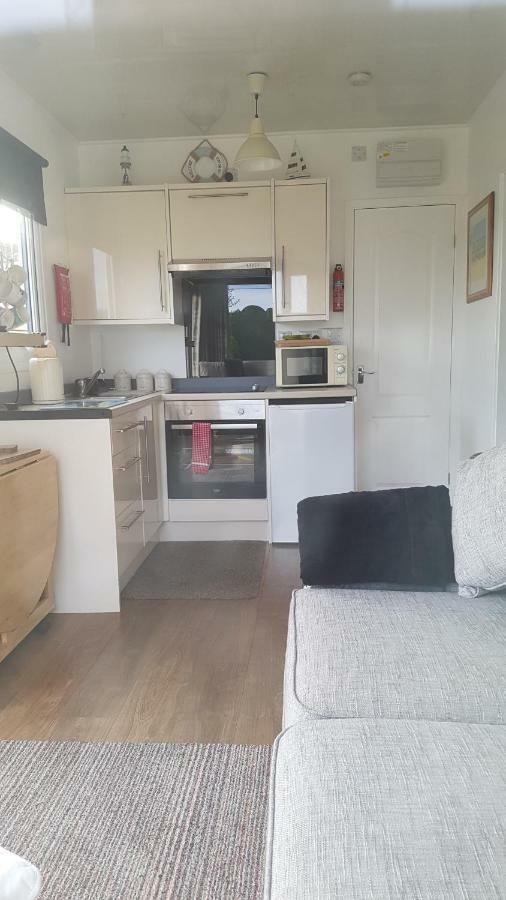 For-Get-Me-Not Chalet Semi Detached ブリドリントン エクステリア 写真